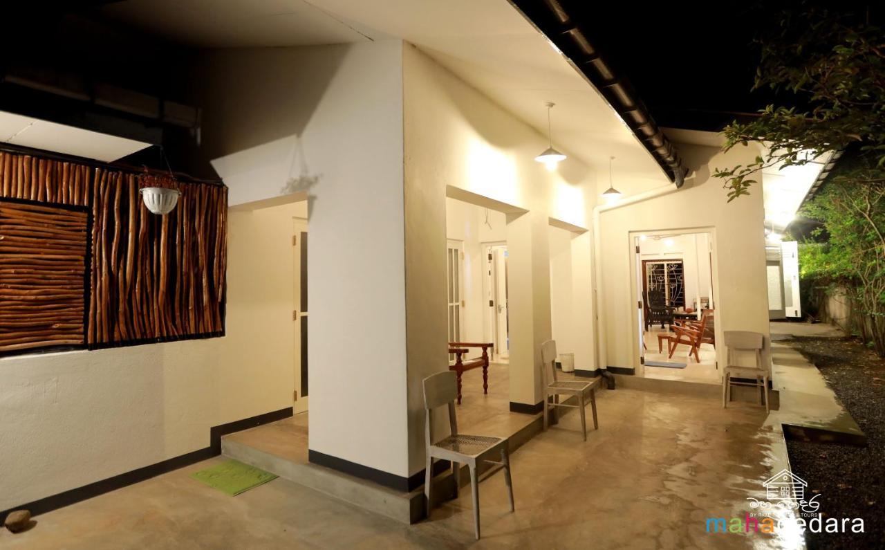 Mahagedara Dickwella Hotel Exterior foto